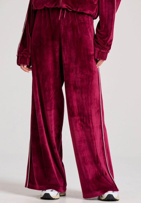 Wide leg fit velour joggers - Image 2