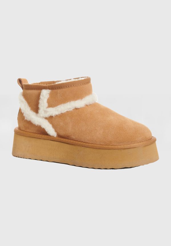 Women's suede boots - Image 2