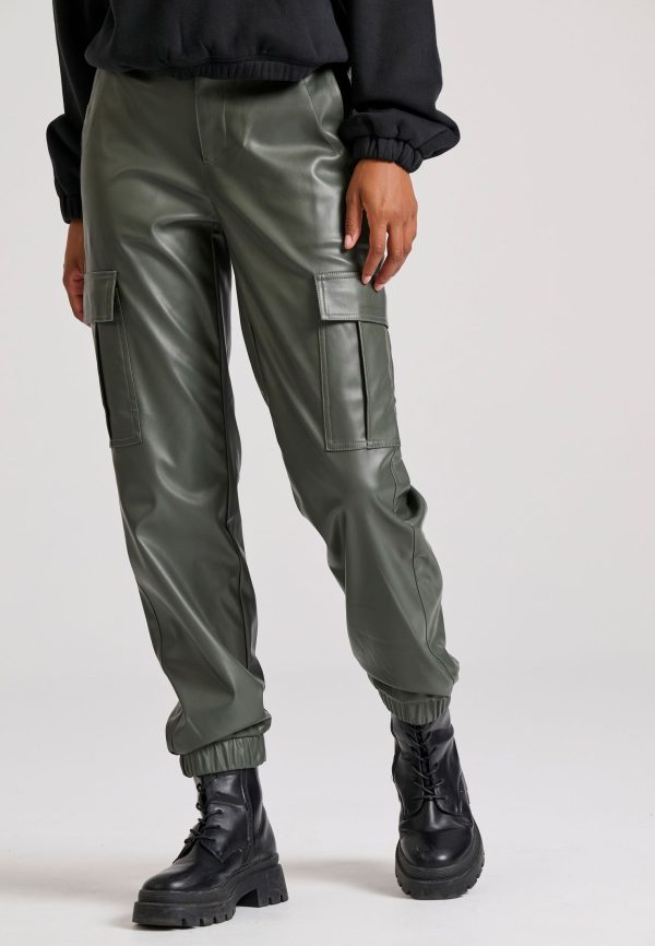 Women's cargo pants from eco leather (PU) - Image 2