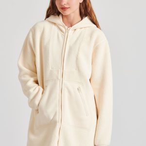 Oversized women's eco fur coat