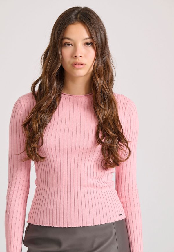 Women's crew neck pullover with raw edges - Image 3
