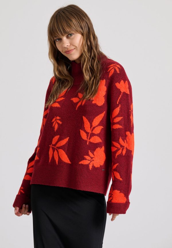 Turtle neck pullover with fall leaves
