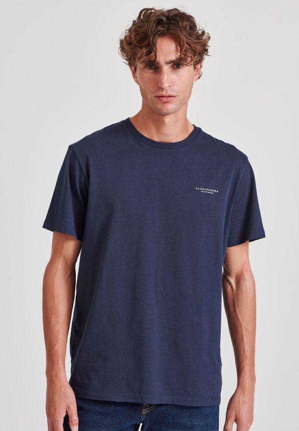 Crew-neck men's t-shirt  - The essentials - Image 8
