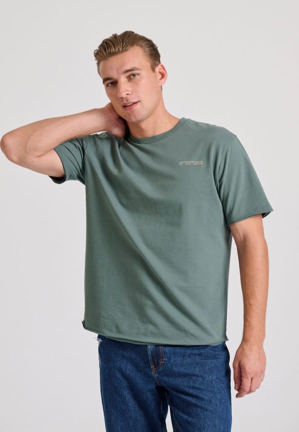Relaxed fit t-shirt with graphic print on the back - Image 2