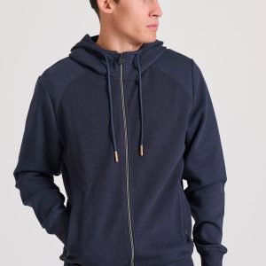 Men's zip-up hoodie with wafle weaving