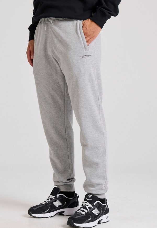 Men's cuffed joggers - The essentials