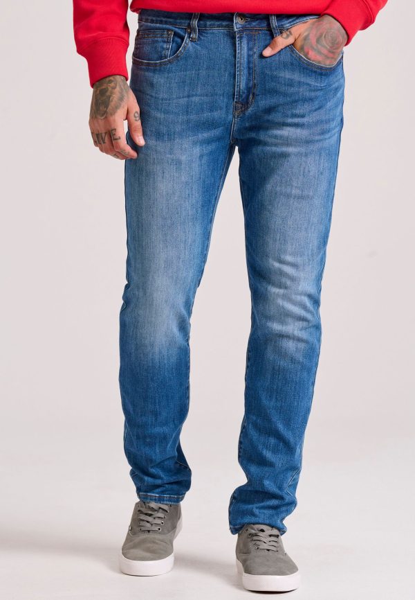 Slim tapered fit jeans