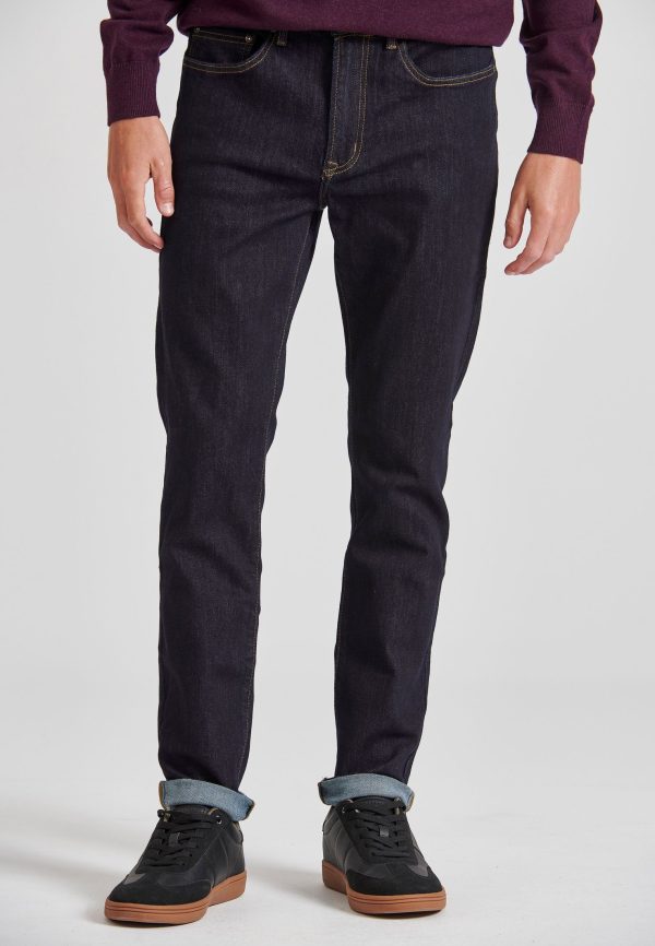 Slim tapered fit jeans