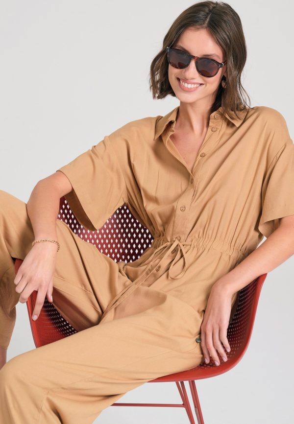 Loose fit jumpsuit with tie knot