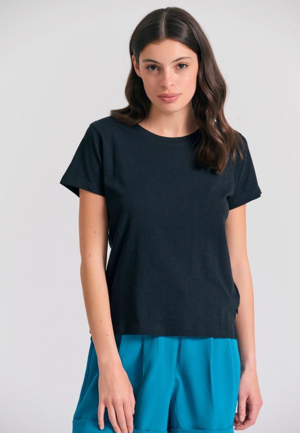 Crew neck women's plain t-shirt - The essentials