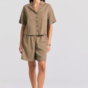 Loose fit lyocell garment dyed shirt