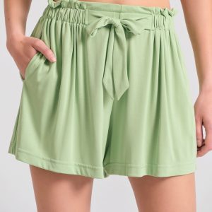 Loose fit shorts with front tie