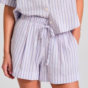 Loose fit striped shorts with elastic waistband