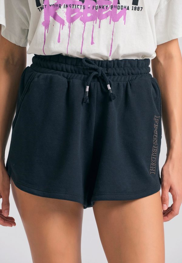 Loose fit jogger shorts with branded embroidery