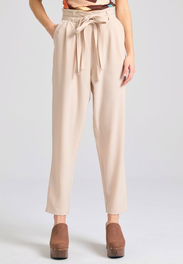 Casual pants with pleats and waist belt - Image 2
