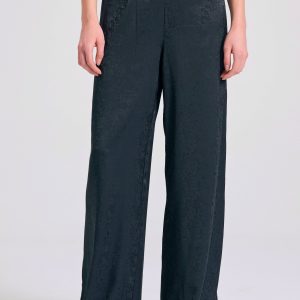 Wide leg pants in jacquard weave