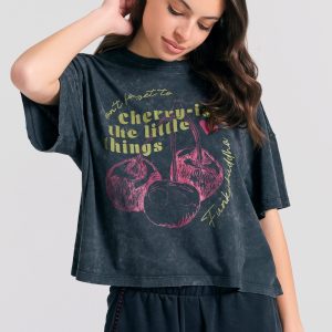 Oversized grament dyed t-shirt with photographic print