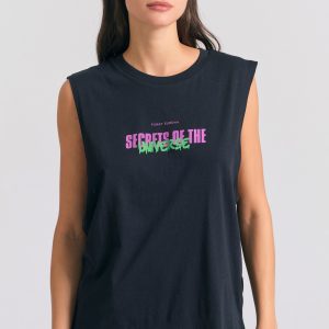 Women's t-shirt with zodiac art print on the back