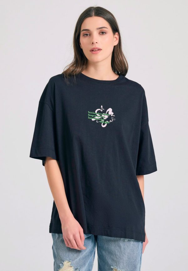 Women's loose fit t-shirt with abstract text artwork print