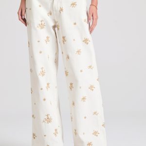 Women's loose fit jeans with embroidery