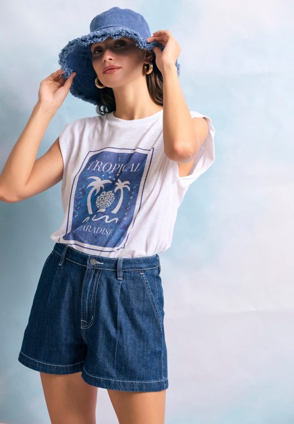 Loose fit lyocell blend denim shorts with pleats - Image 2