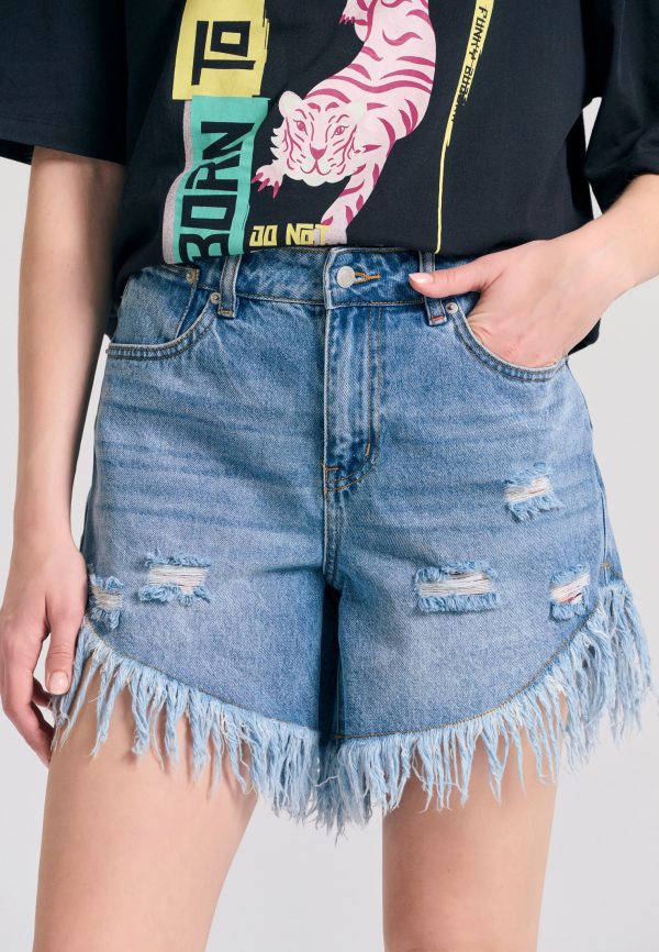 Women's boyfriend denim shorts with tears