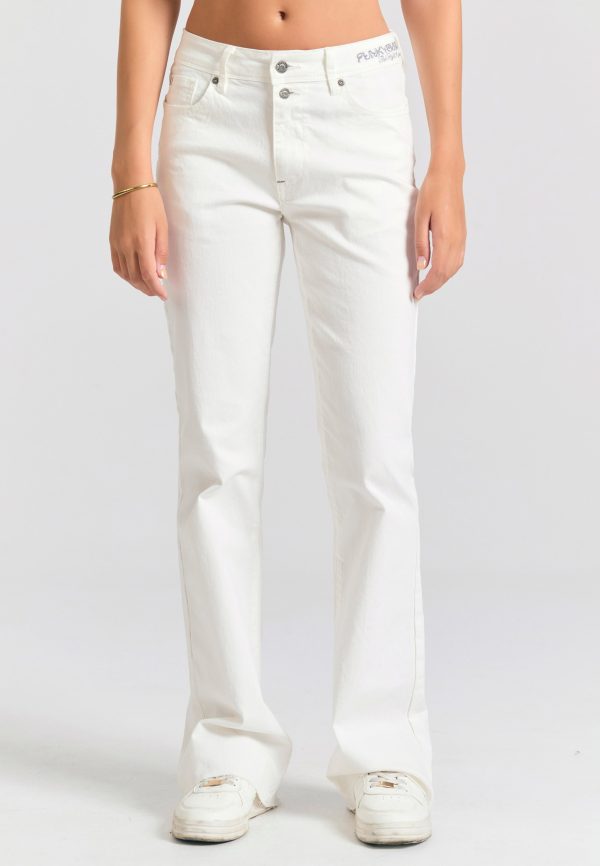 Women's skinny fit garment dyed jeans