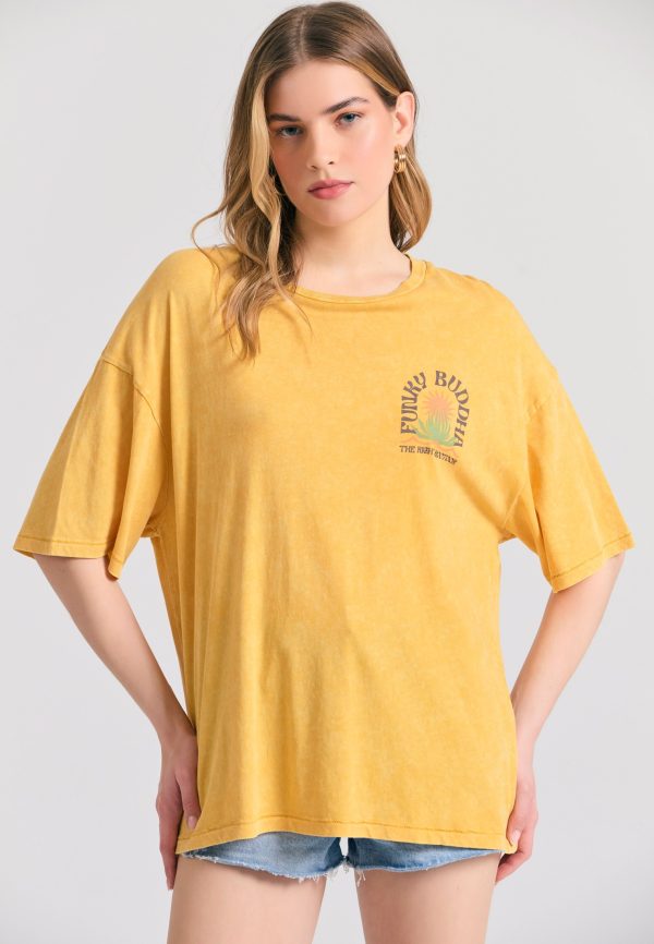 Oversized garment dyed t-shirt with print on the back - Image 2