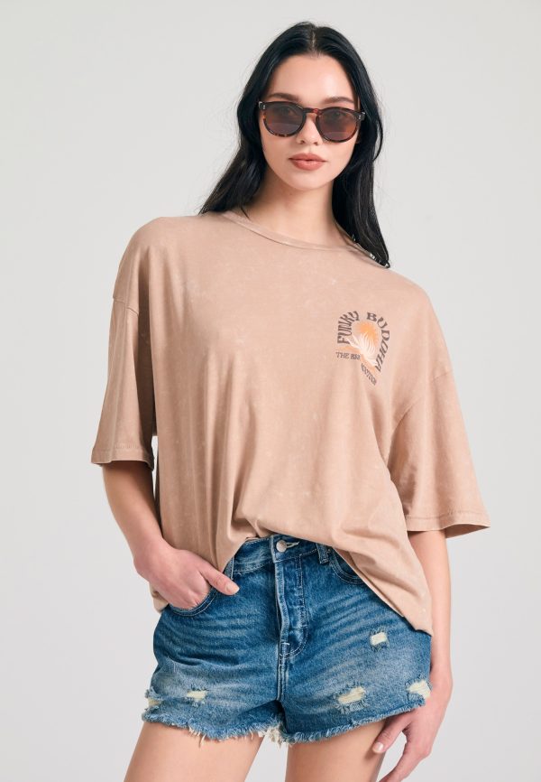 Oversized garment dyed t-shirt with print on the back