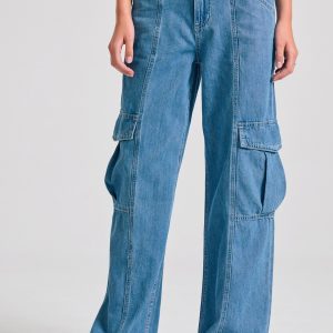Women's lyocell blend cargo jeans