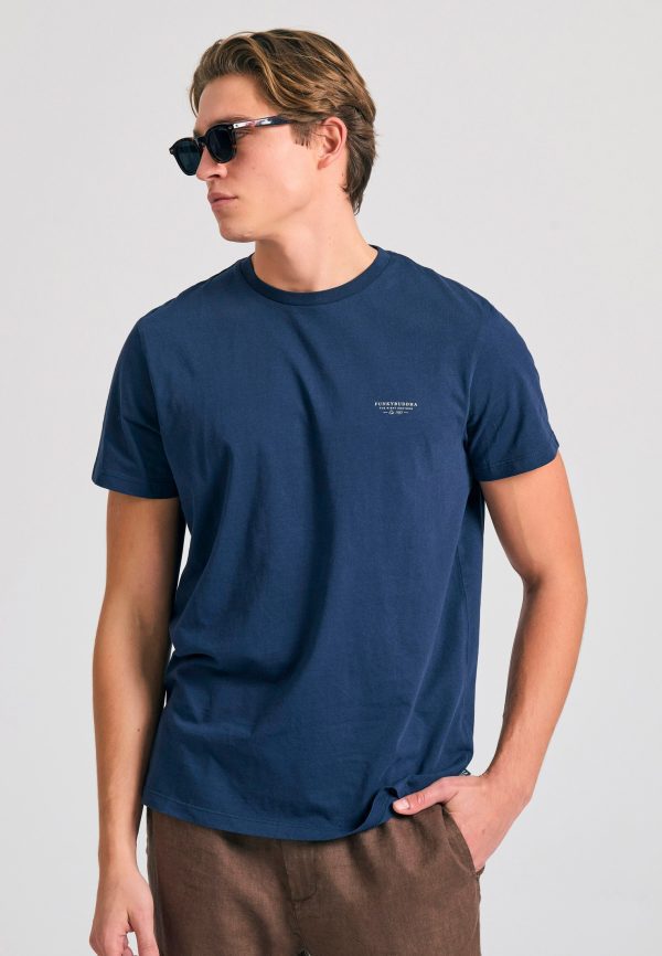 Crew-neck men's t-shirt - The essentials - Image 13