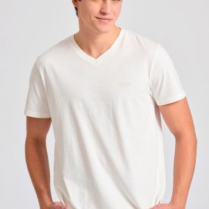 V-neck t-shirt with chest logo