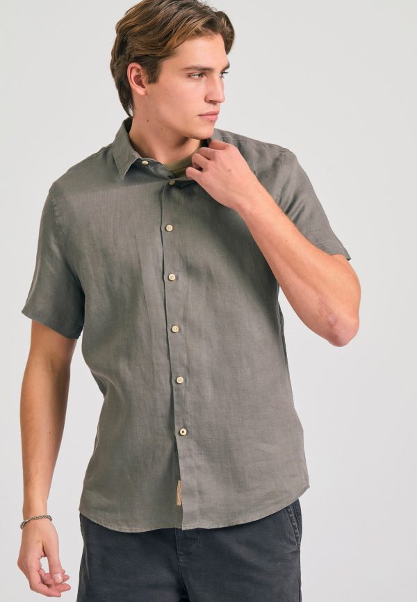 Garment dyed short sleeve linen shirt - The essentials - Image 4