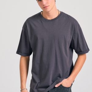 Oversized t-shirt with folded sleeve