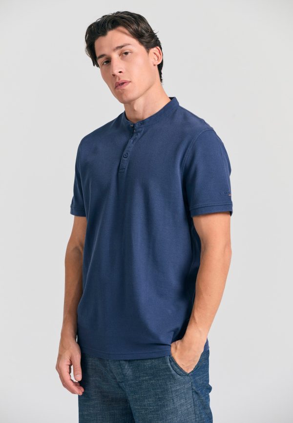 Mao neck polo shirt with embroidery on the sleeve