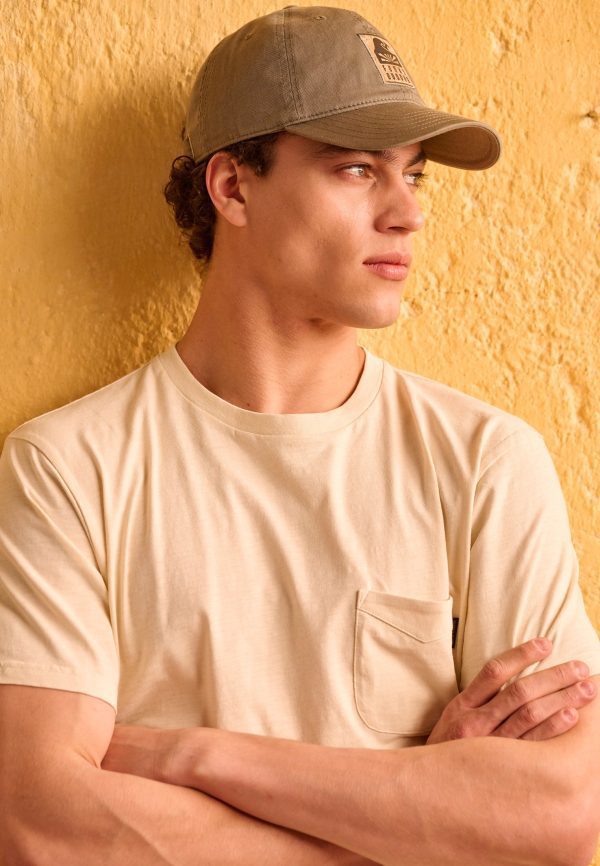 Men's t-shirt with chest pocket - Image 8