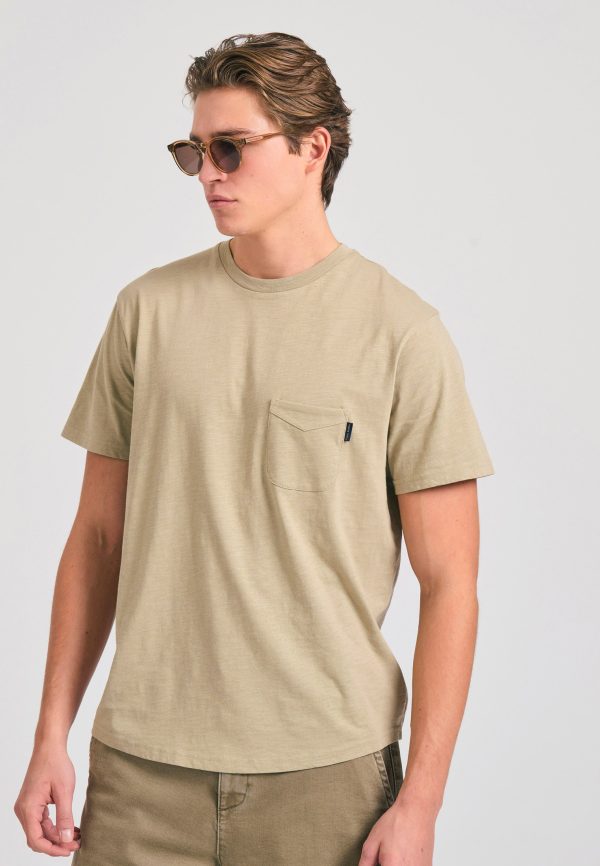 Men's t-shirt with chest pocket - Image 4