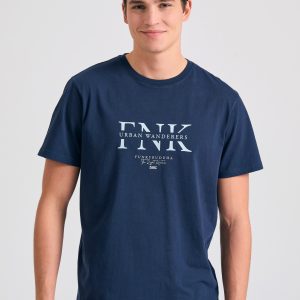 Organic cotton t-shirt with branded print