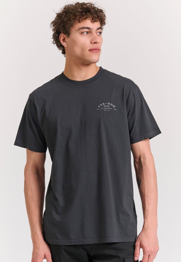 T-shirt with text artwork print on the back - Image 4