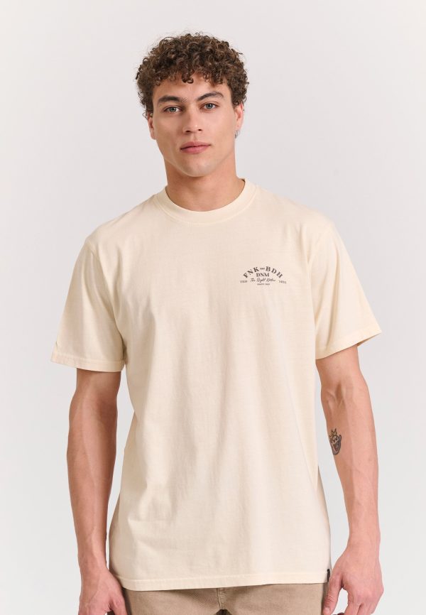T-shirt with text artwork print on the back - Image 3