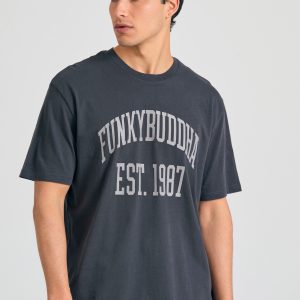Relaxed fit t-shirt with branded print