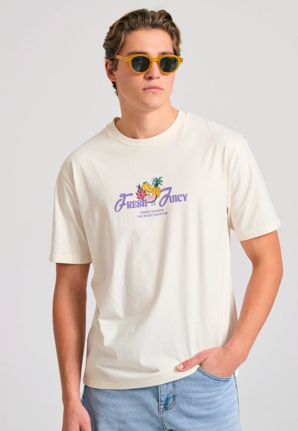 Relaxed fit t-shirt with print on the back