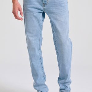 Slim tapered fit with washed effects