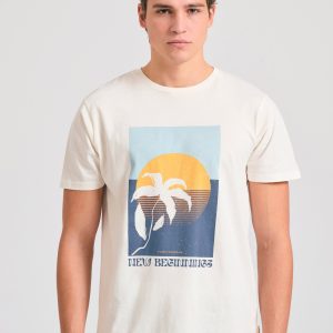 T-shirt with photographic print on the chest