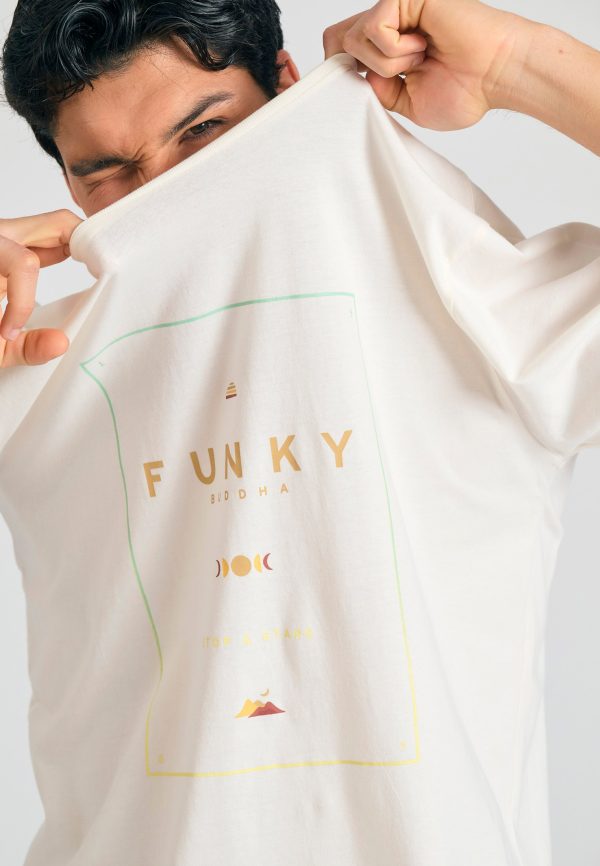 Organic cotton t-shirt with minimal branded print - Image 4