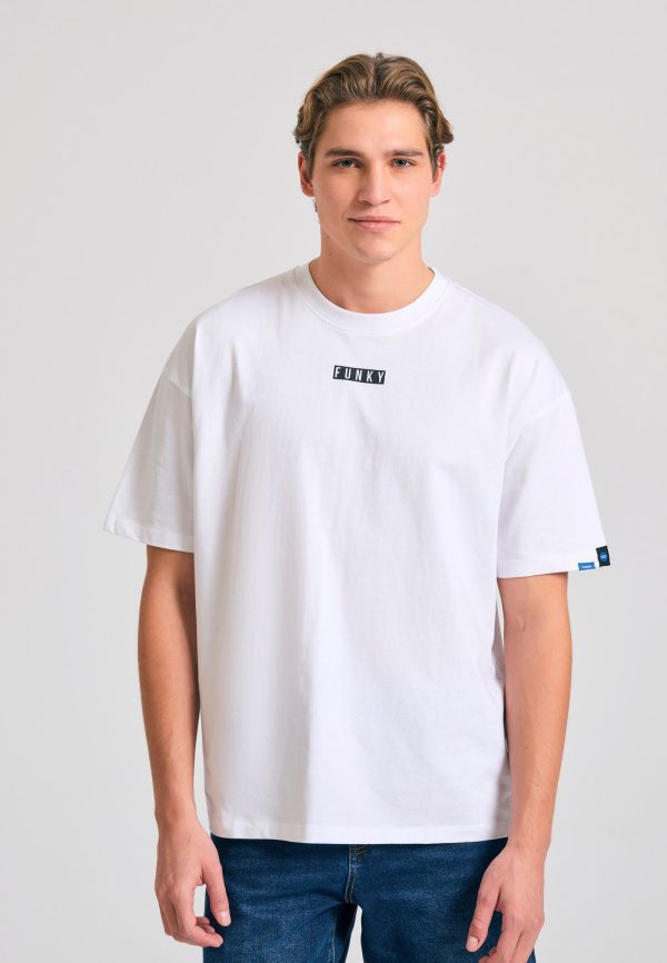 Oversized t-shirt with text artwork print on the back - Image 3